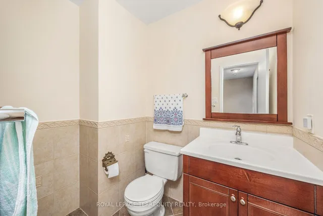 Additional image 18 of 526 Renforth Dr