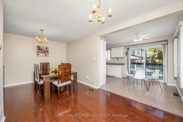 Additional image 7 of 526 Renforth Dr