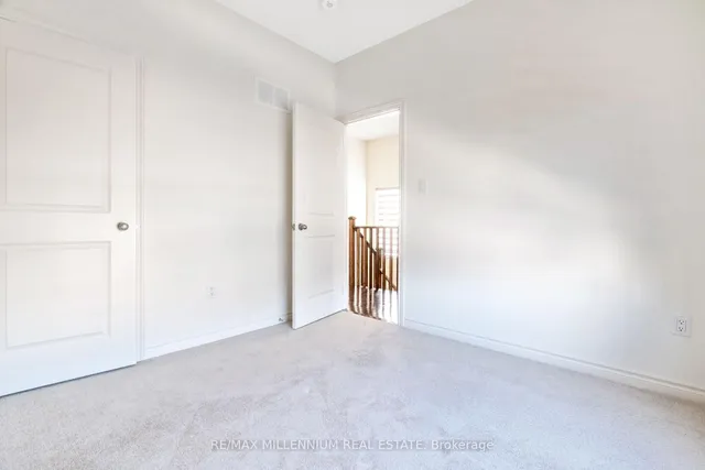 Additional image 22 of 77 Donald Ficht Cres