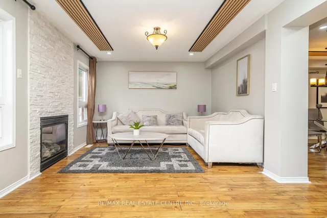 Additional image 7 of 107 Crown Victoria Dr