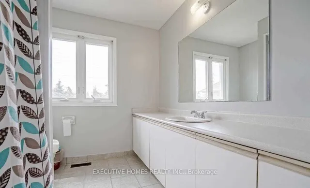 Additional image 29 of 114 Toba Cres