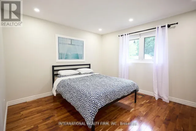 Additional image 9 of 2292 Devon Rd