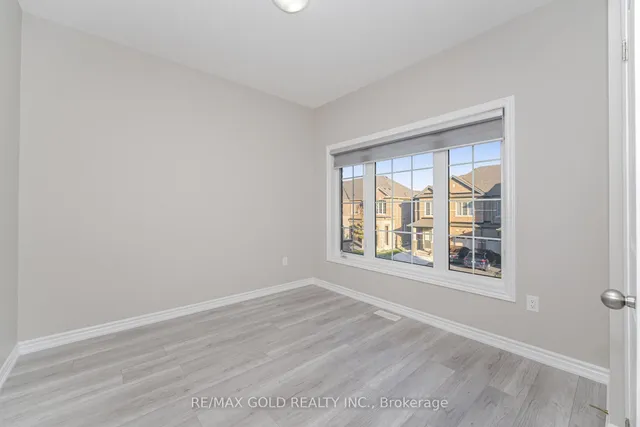 Additional image 16 of 100 Adventura Rd