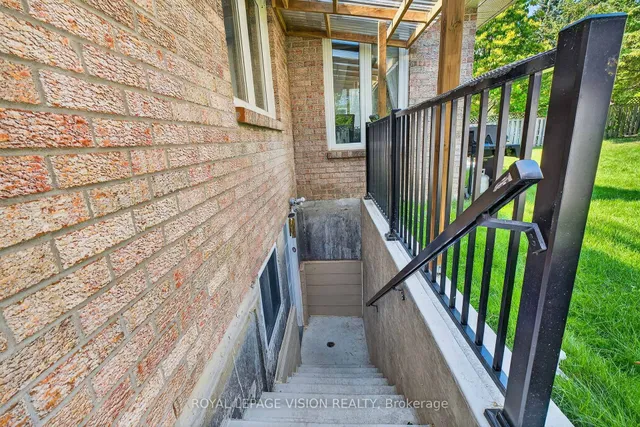 Additional image 39 of 7 Montgomery Sq