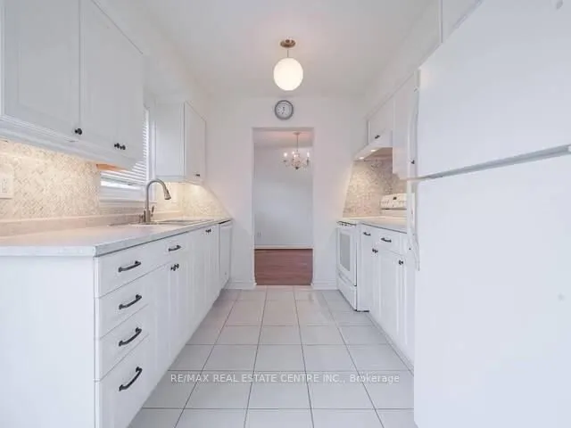 Additional image 19 of 1723 Chalkdene Grve