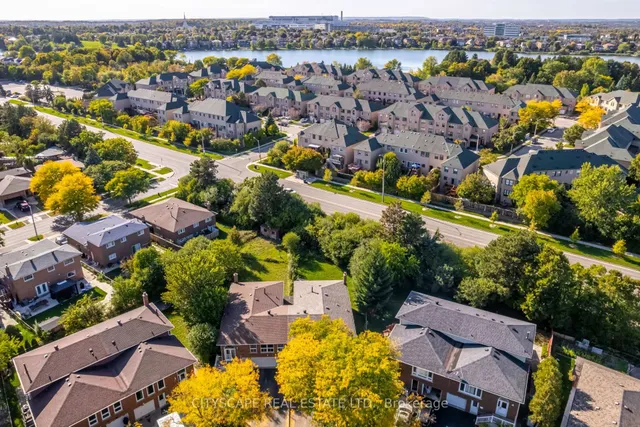 Additional image 41 of 22 Jade Cres