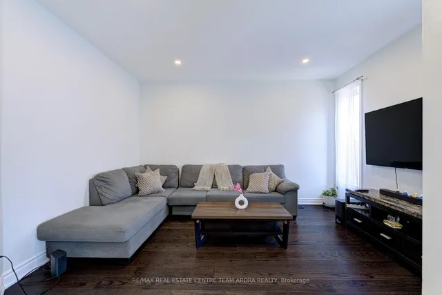 Additional image 17 of 65 Pergola Way