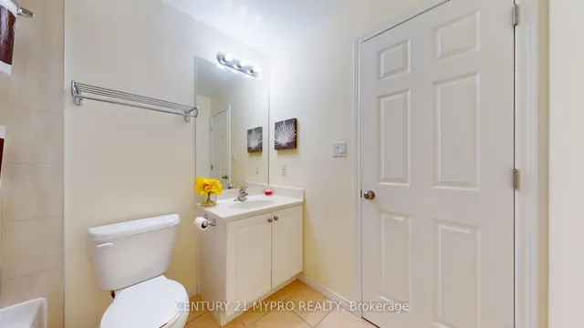 Additional image 40 of 2244 Norfolk Dr