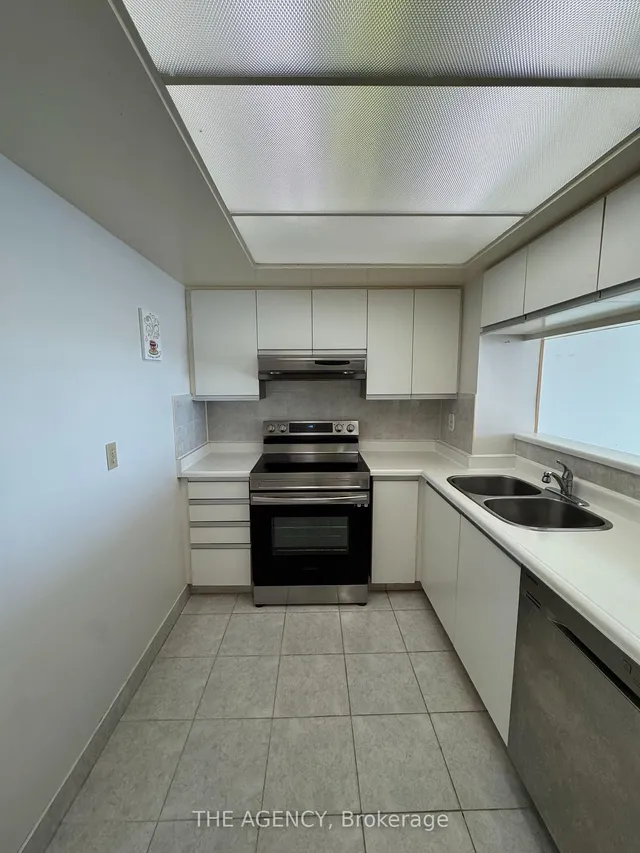 Additional image 11 of 1155 Bough Beeches Blvd Unit 1104