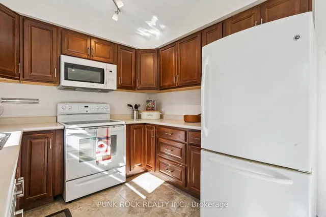 Additional image 17 of 4161 Claypine Rise