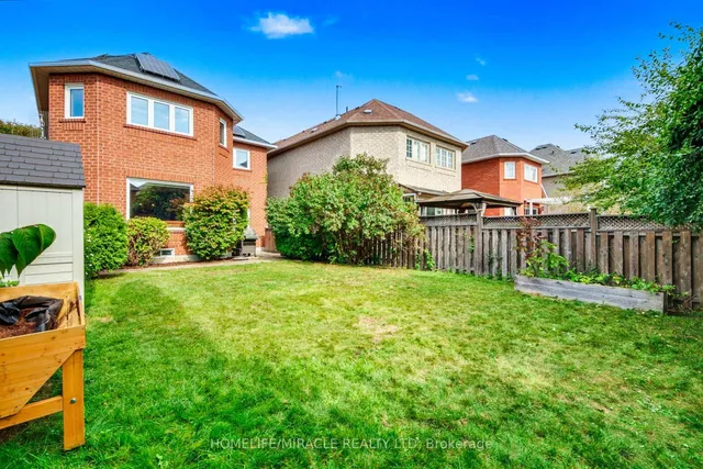 Additional image 36 of 373 Turnberry Cres