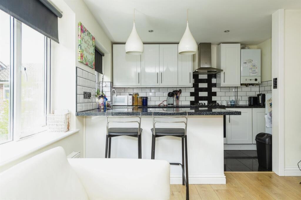 Additional image 3 of Middlefield, Hatfield, AL10