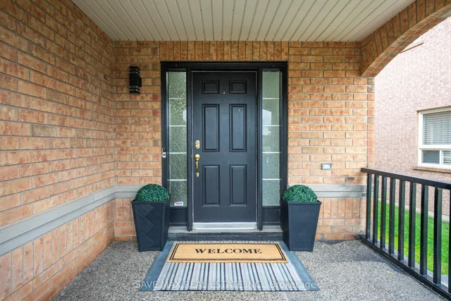 Additional image 4 of 100 Crown Victoria Dr