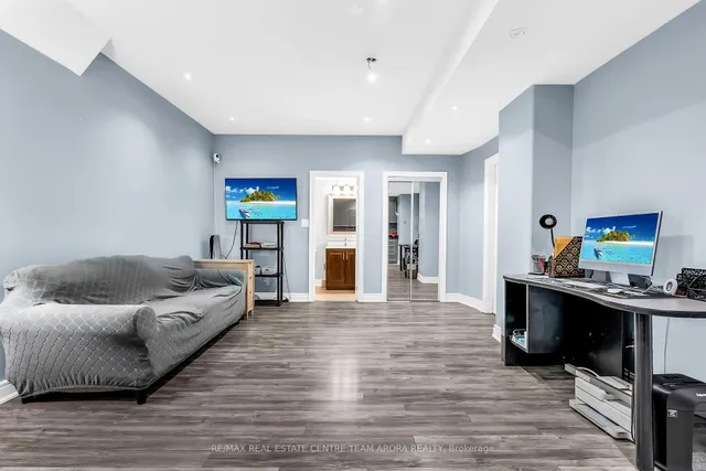 Additional image 40 of 3 Port Hope Hllw