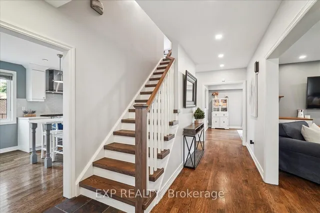 Additional image 8 of 1923 Steepbank Cres