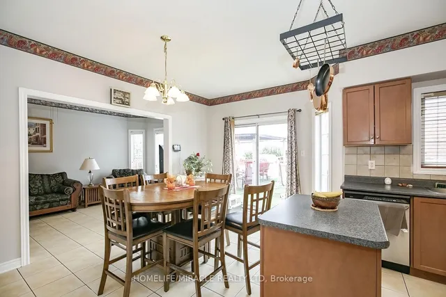 Additional image 19 of 54 Olde Town Rd