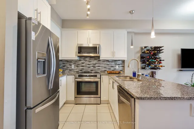 Additional image 6 of 272 Georgian Dr Unit 306