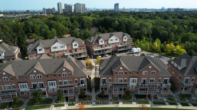 Additional image 28 of 180 Howden Blvd Unit 18