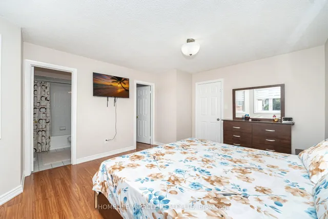 Additional image 26 of 8 Twin Pines Cres