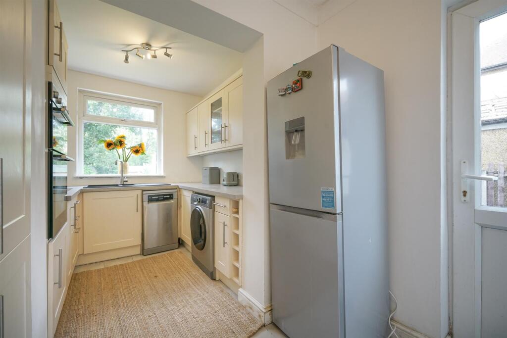 Additional image 8 of Tavistock Avenue, St. Albans