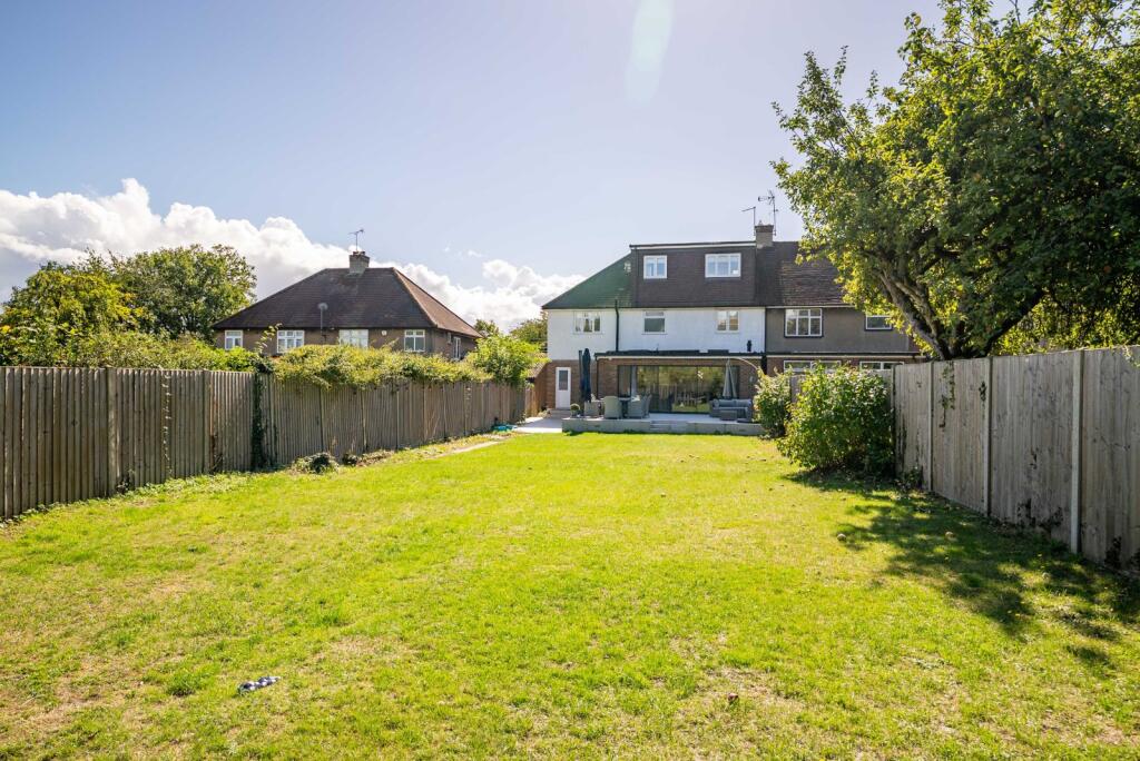 Additional image 22 of Napsbury Lane, St. Albans, Hertfordshire, AL1