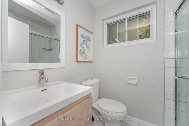 Additional image 26 of 34 windermere Crt