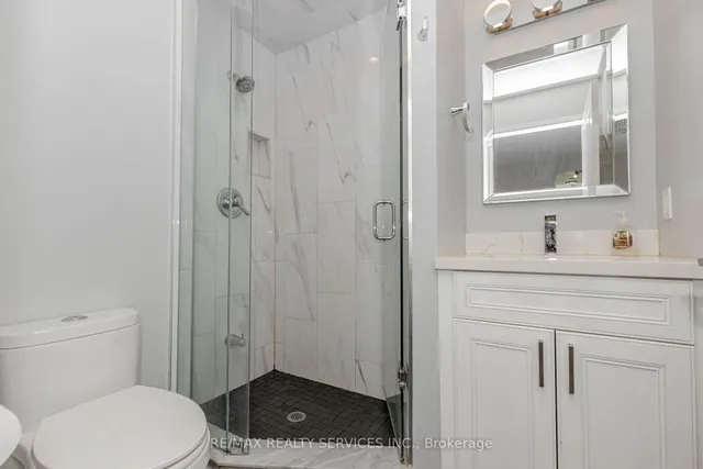 Additional image 39 of 90 Absolute Ave Unit 1203