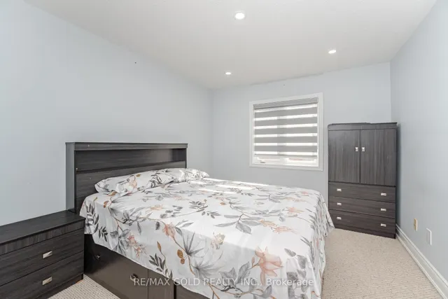 Additional image 18 of 32 Eaglesprings Cres