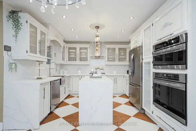 Additional image 18 of 74 Leeward Dr