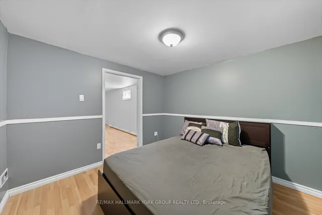 Additional image 42 of 27 Bromley Cres