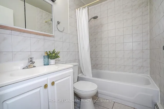 Additional image 38 of 1624 Bloor St Unit 65