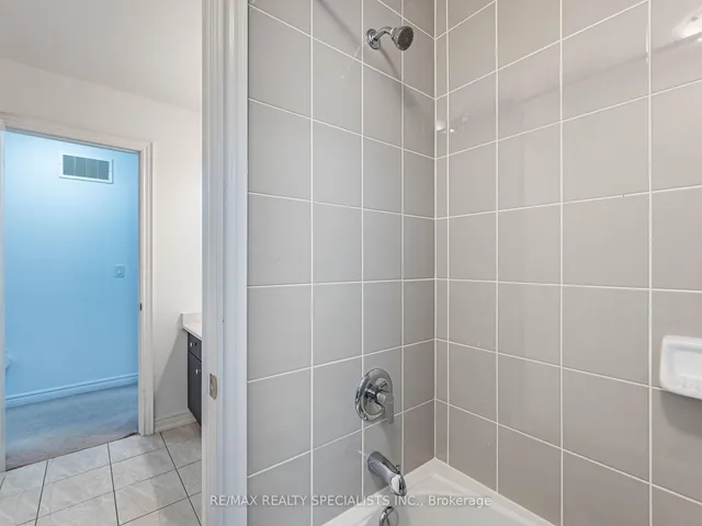 Additional image 35 of 46 Forsyth Cres