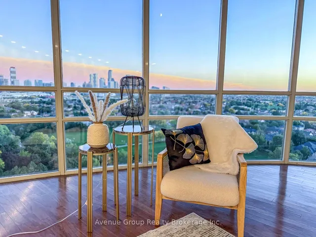 Additional image 7 of 50 Eglinton Ave Unit 1807