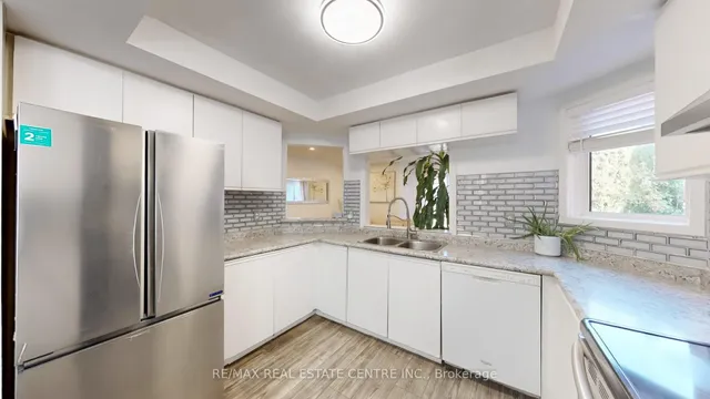 Additional image 6 of 5596 Whistler Cres