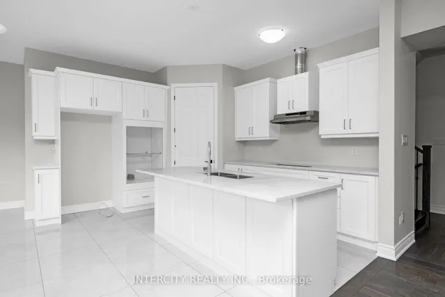 Additional image 8 of 19 Keyworth Cres