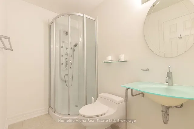 Additional image 13 of 445 B Queen St