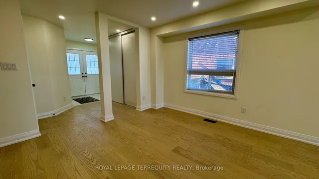 Additional image 14 of 95 Tiller Tr