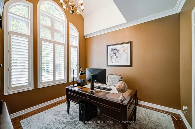 Additional image 46 of 1388 Pinery Cres