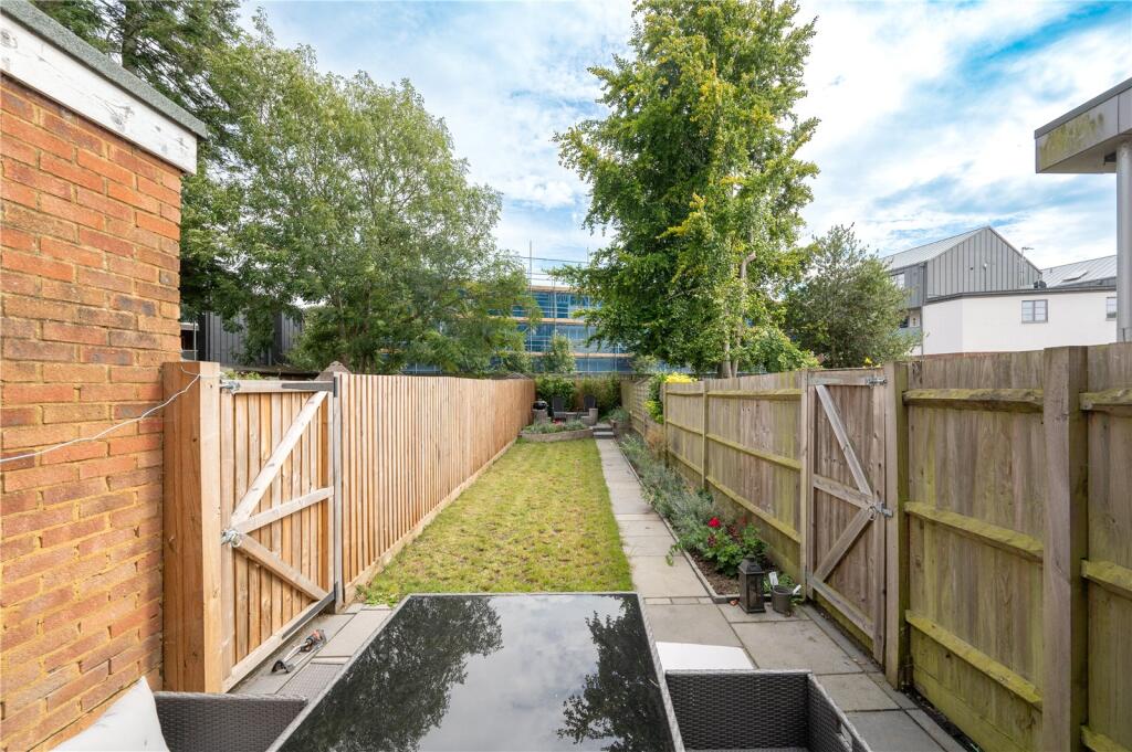 Additional image 10 of Arthur Road, St. Albans, Hertfordshire