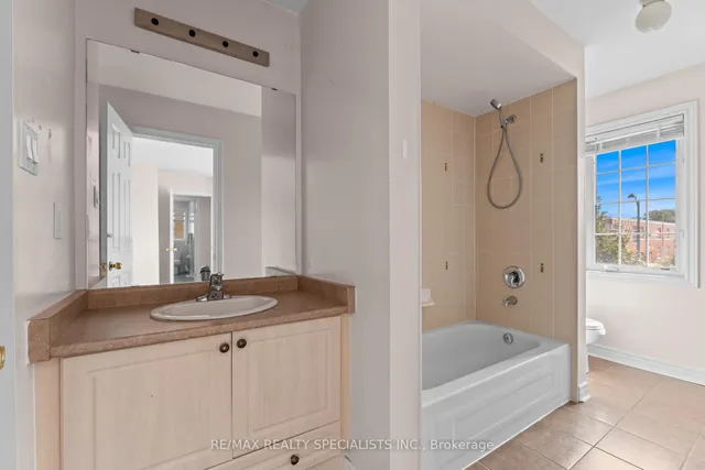 Additional image 33 of 428 Father Tobin Rd