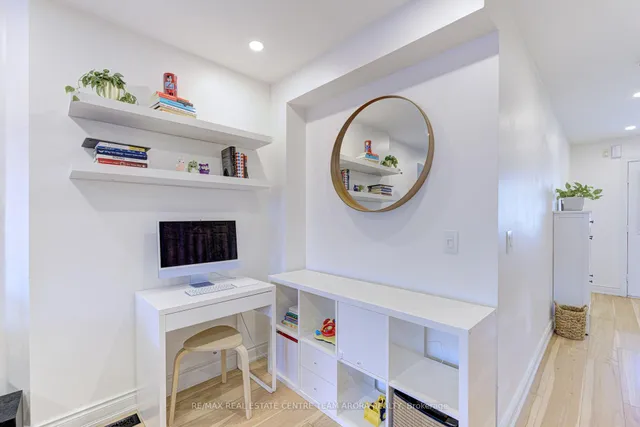 Additional image 6 of 3 Checkerberry Cres