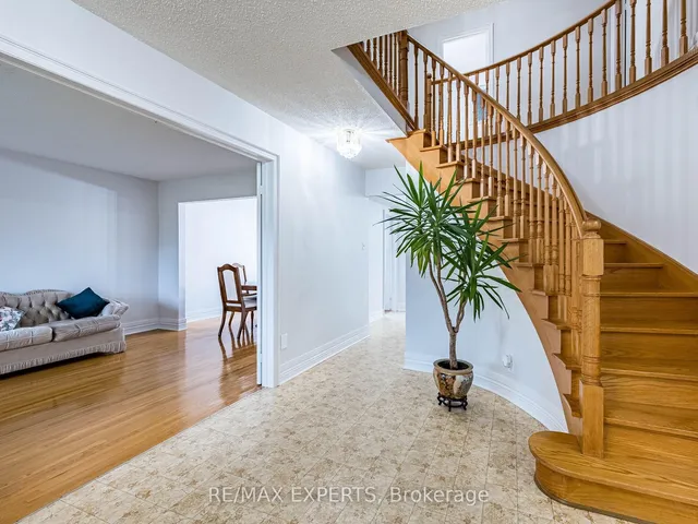 Additional image 8 of 33 Nipissing Cres