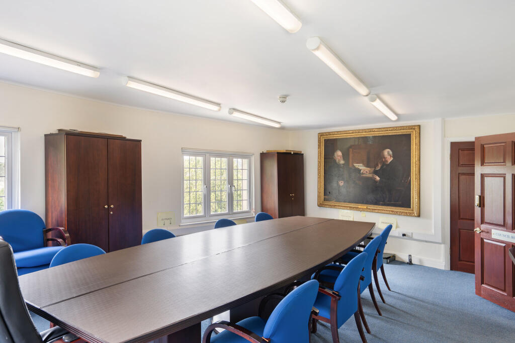 Additional image 5 of Chiswell Green Lane, St. Albans, AL2