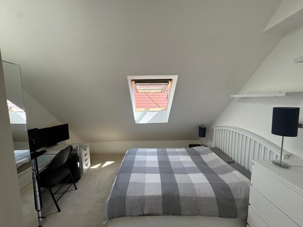 Additional image 5 of Roe Green Lane, Hatfield, AL10