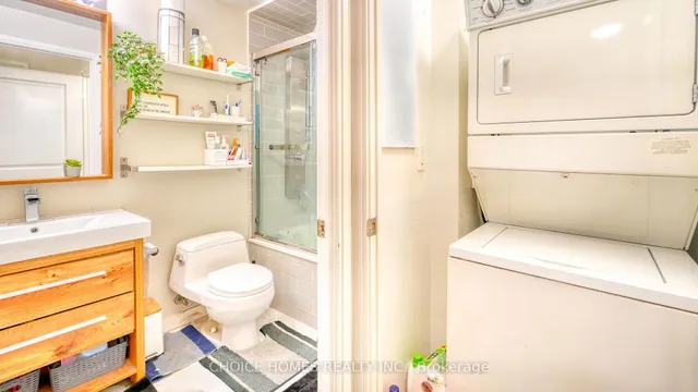 Additional image 25 of 80 Absolute Ave Unit 404