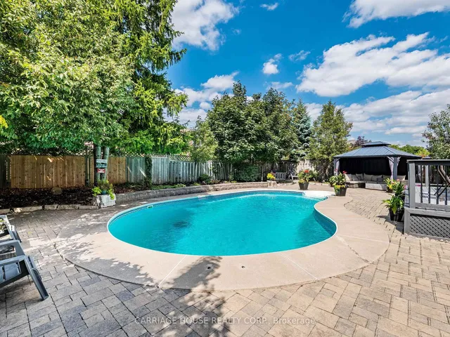 Additional image 33 of 16 Stowe Crt