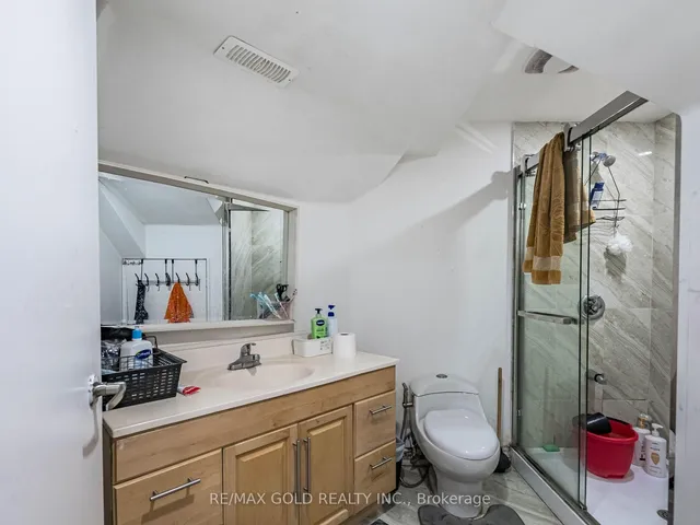 Additional image 29 of 30 Longbourne Cres