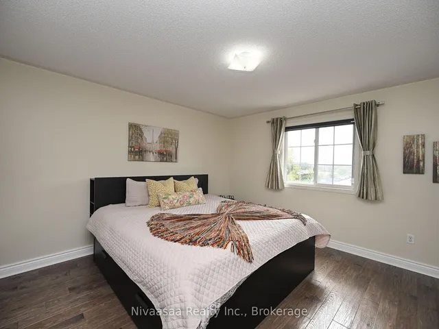 Additional image 18 of 38 Amethyst Circ