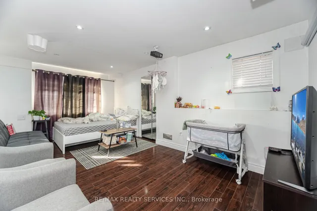 Additional image 38 of 38 Delport Clse