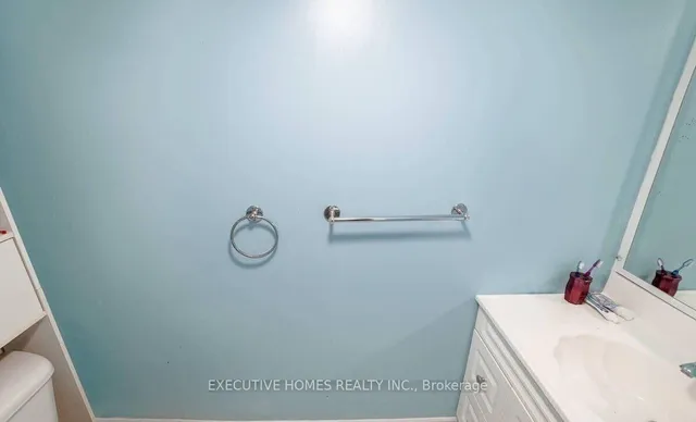 Additional image 37 of 114 Toba Cres